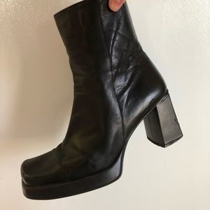 Vintage genuine black leather booties